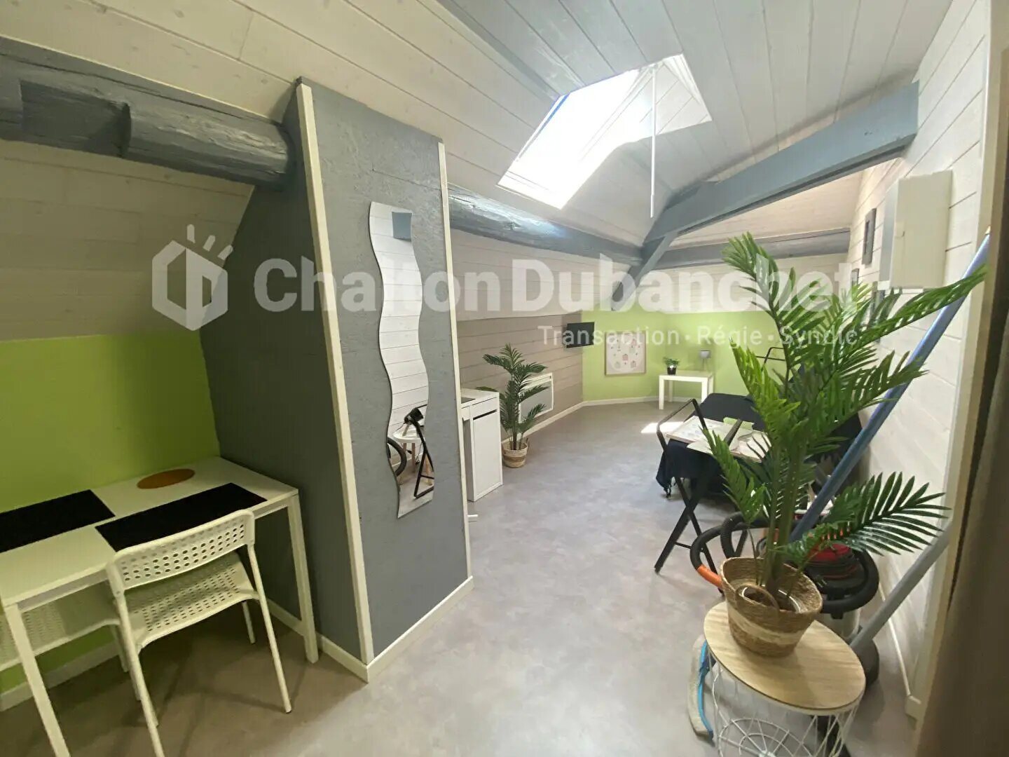 Appartement à louer, 18m², Roanne