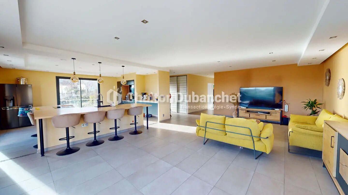 Maison à louer, 185m², Roanne