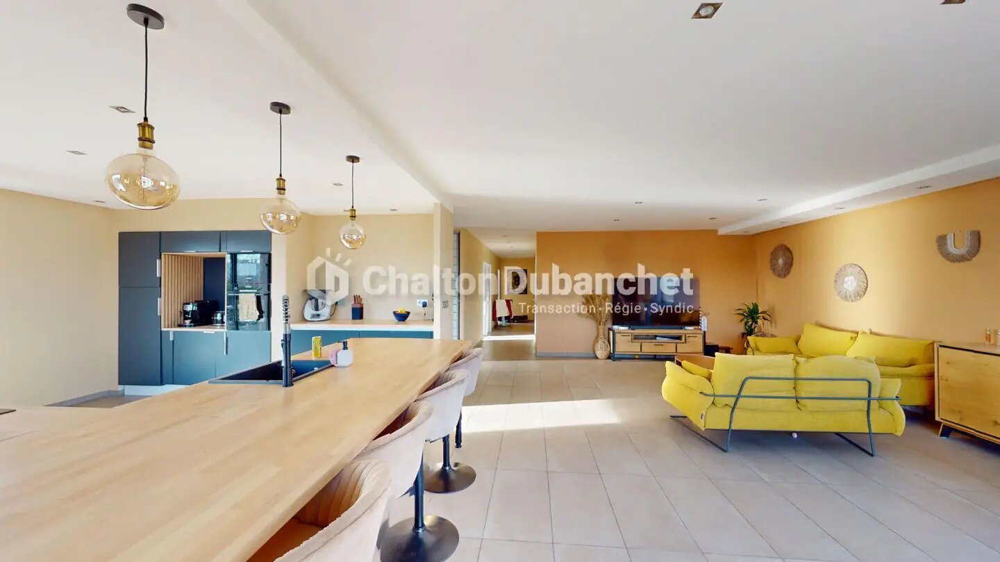 Maison à louer, 185m², Roanne