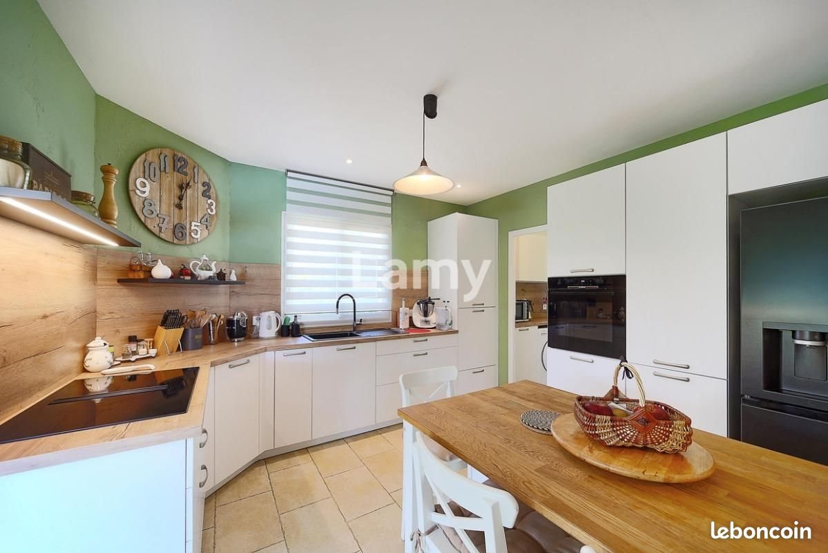 Maison à vendre, 194m², Bessens