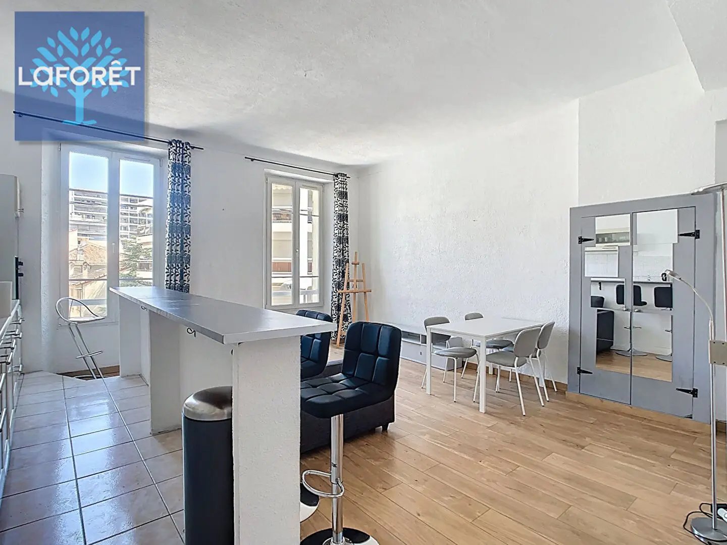 Appartement à louer, 59m², Cannes