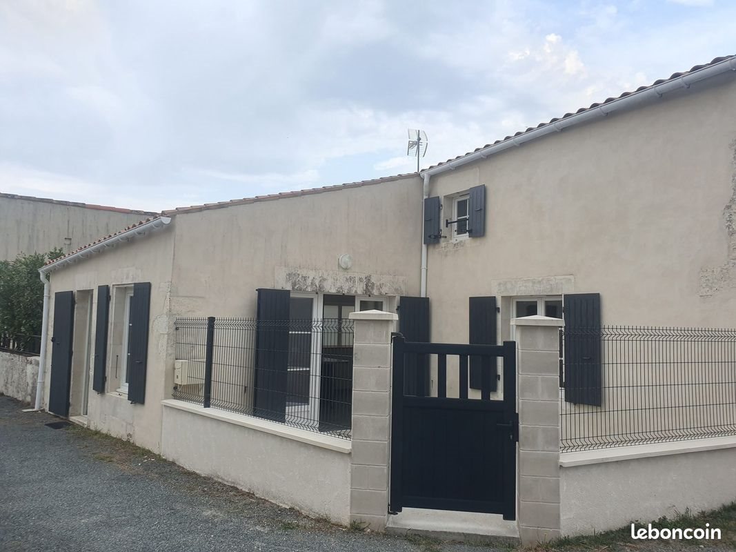 Maison à louer, 51m², Meursac