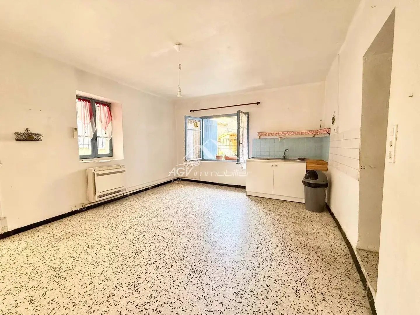Maison à vendre, 35m², Saint-Victor-de-Malcap