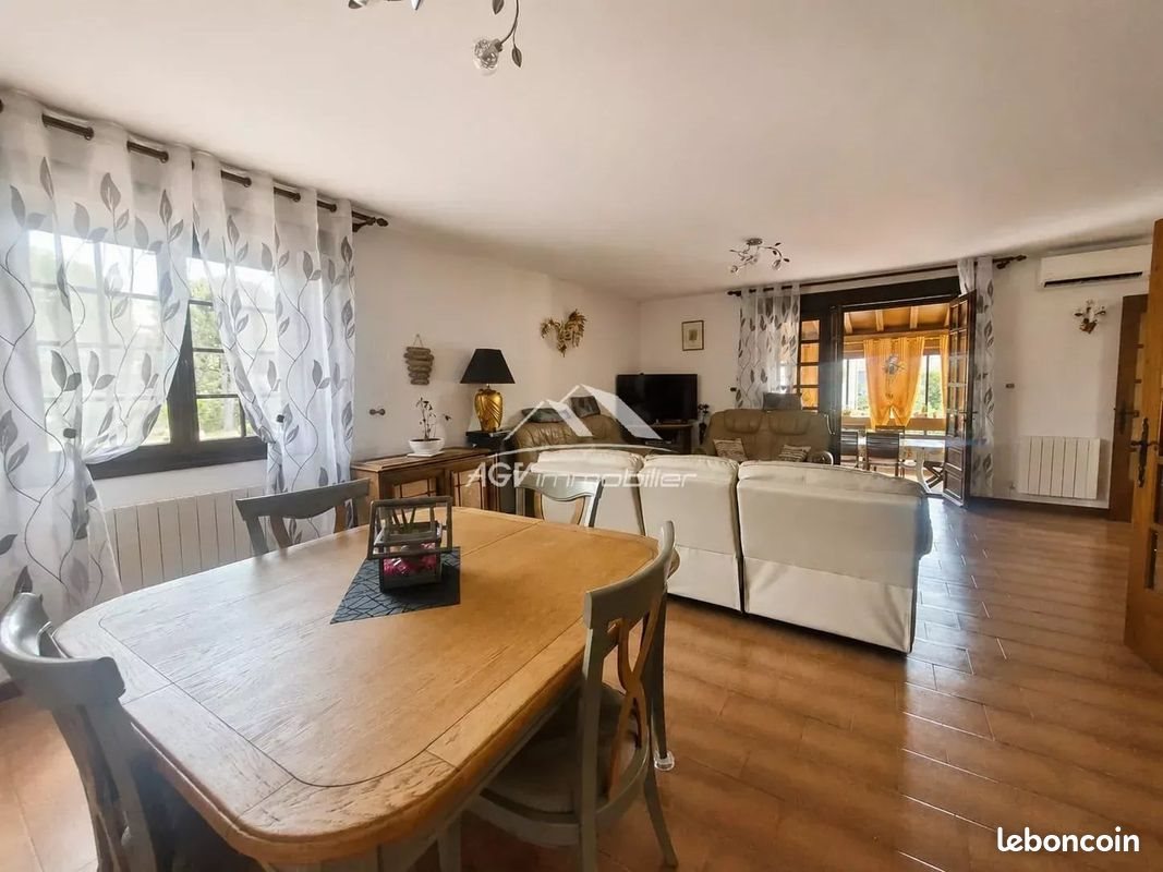 Maison à vendre, 161m², Rousson