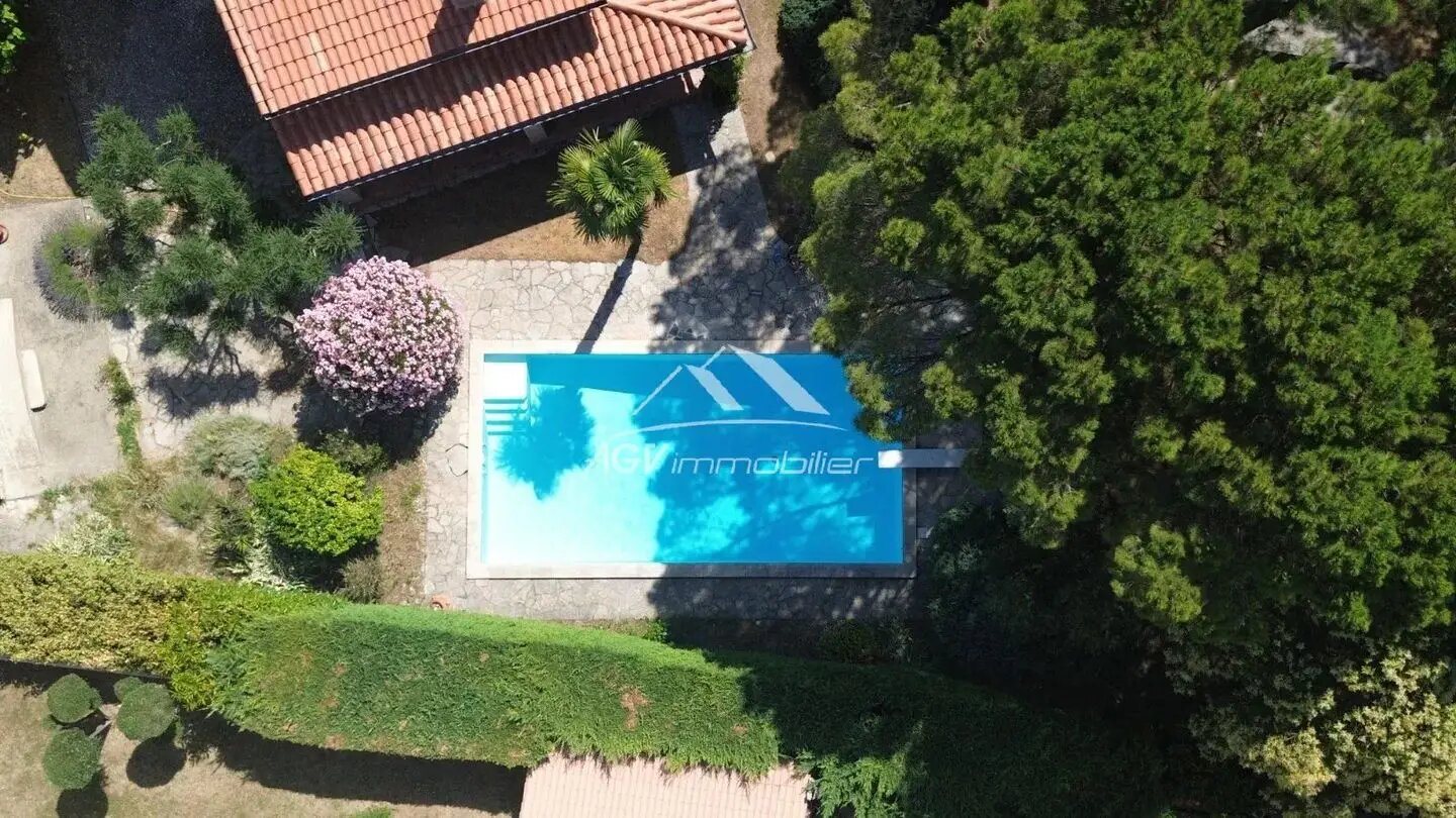 Maison à vendre, 200m², Alès