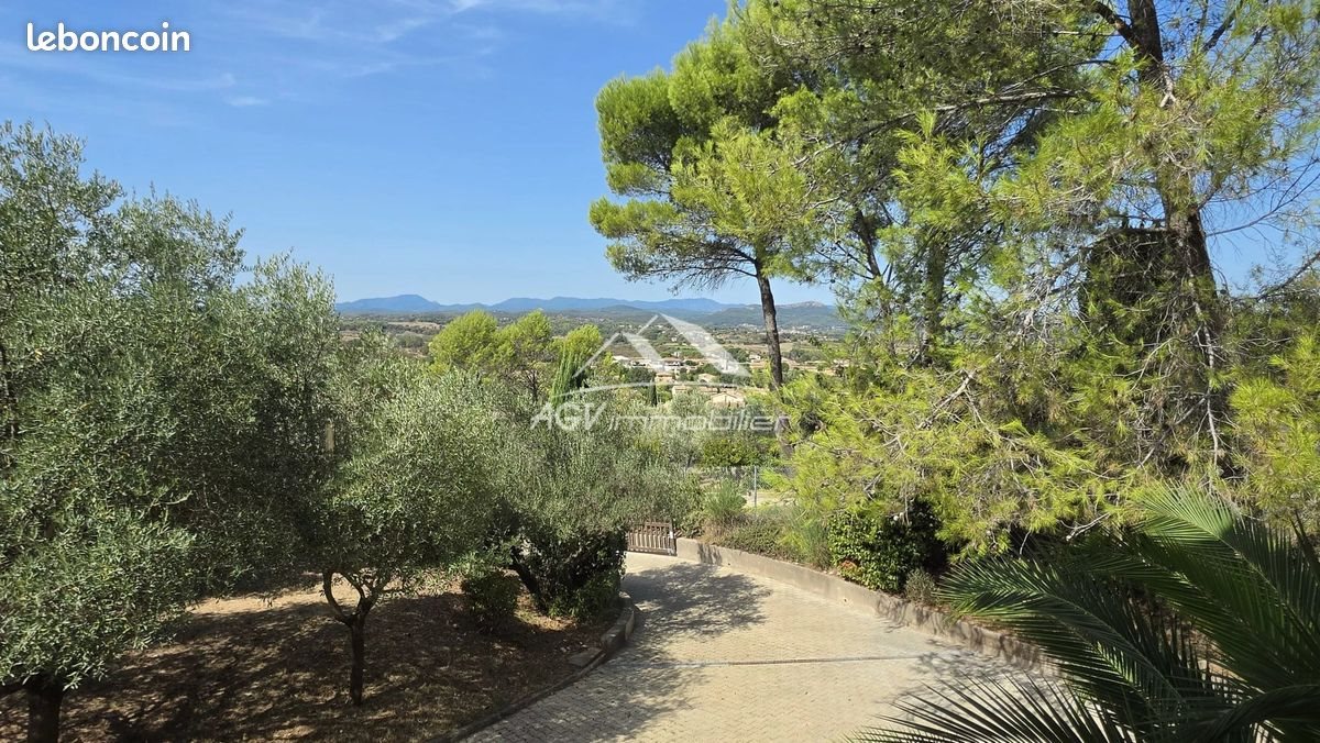 Maison à vendre, 197m², Lézan