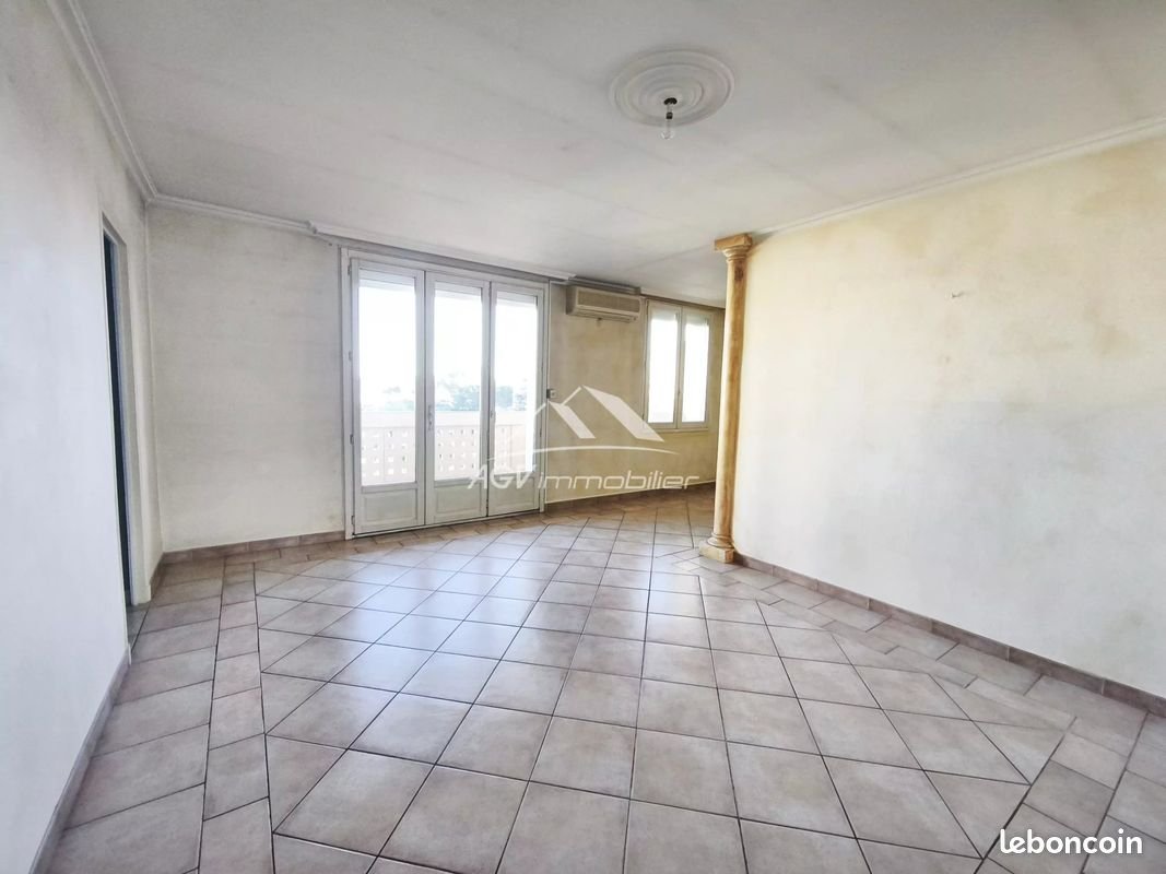 Appartement à vendre, 67m², Alès