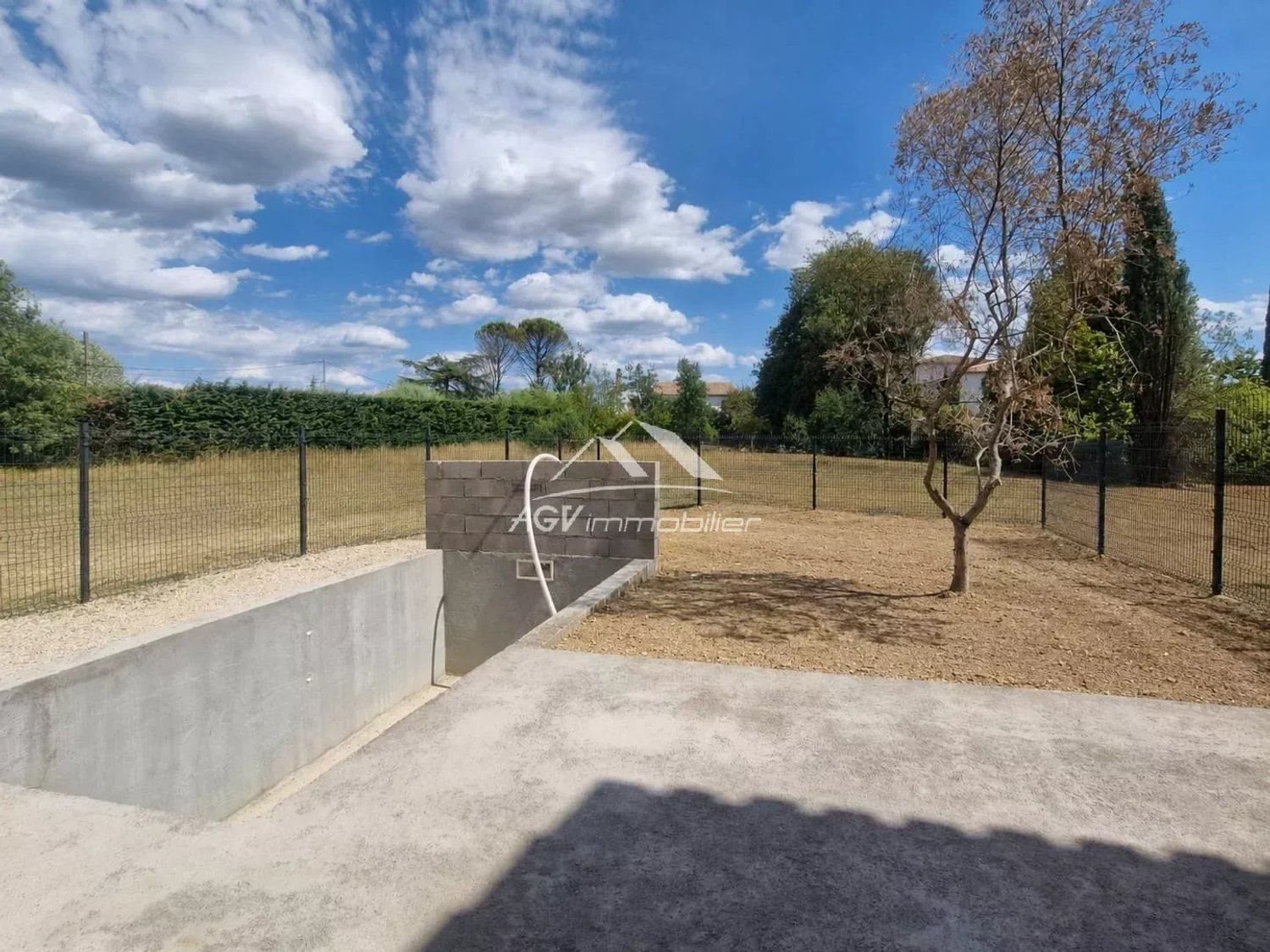 Maison à vendre, 103m², Saint-Julien-les-Rosiers