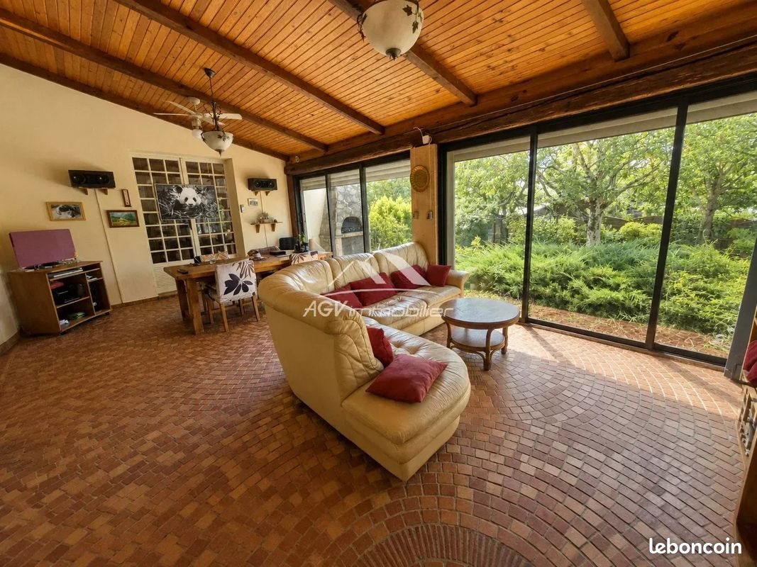 Maison à vendre, 156m², Rousson