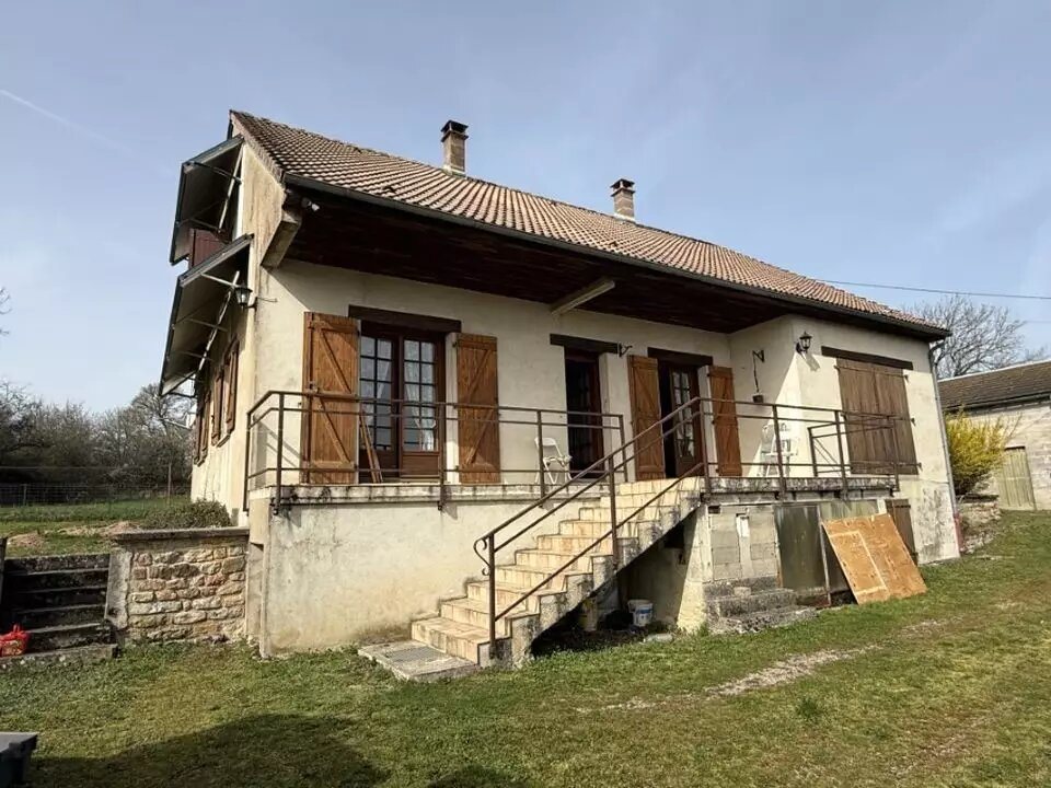 Maison à vendre, 136m², Liernais