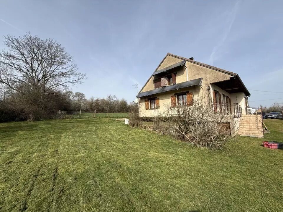 Maison à vendre, 136m², Liernais