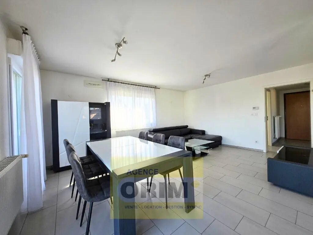 Appartement à louer, 68m², Huningue
