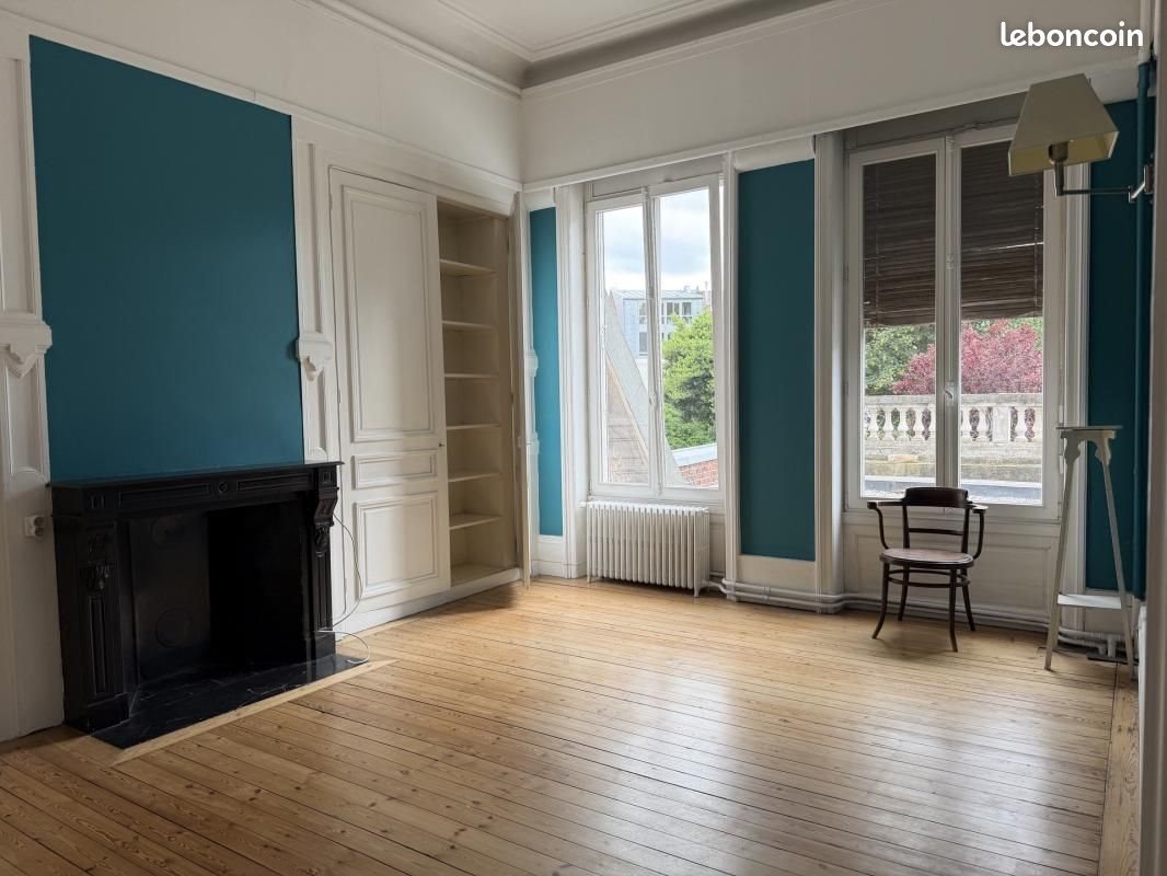 Maison à louer, 306m², Lille