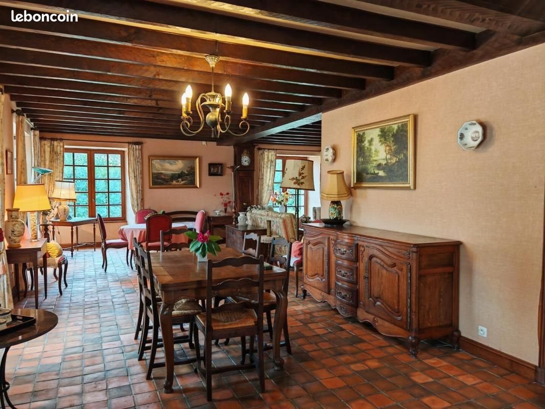 Maison à vendre, 315m², Piégut-Pluviers