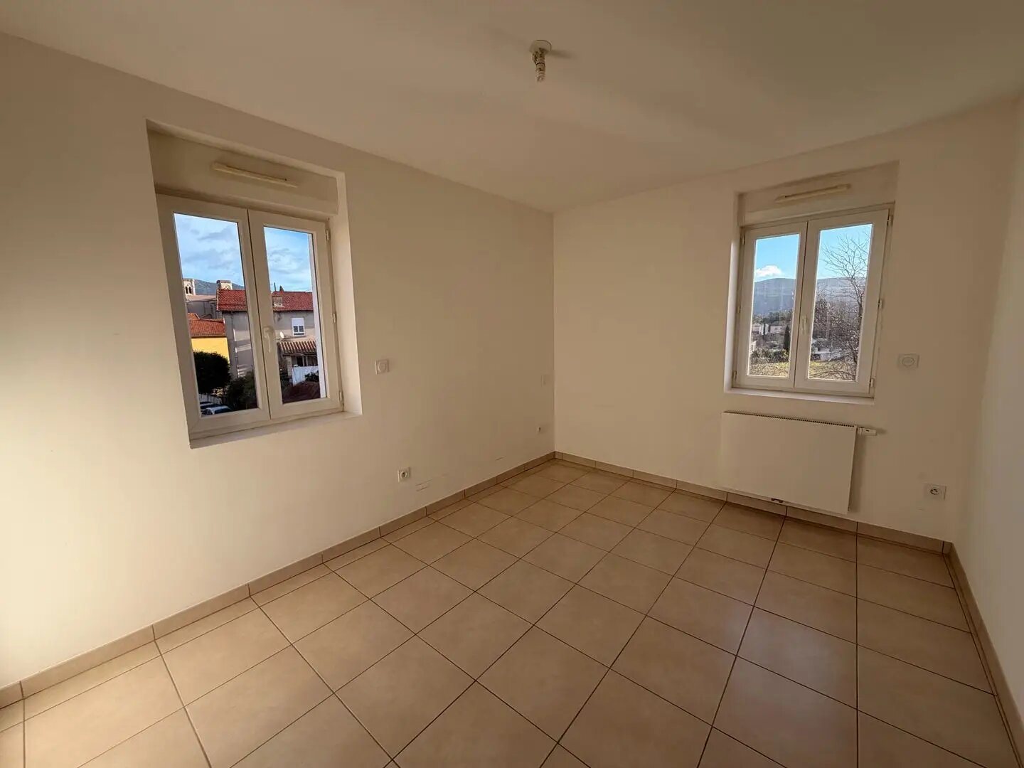 Appartement à louer, 69m², Ganges