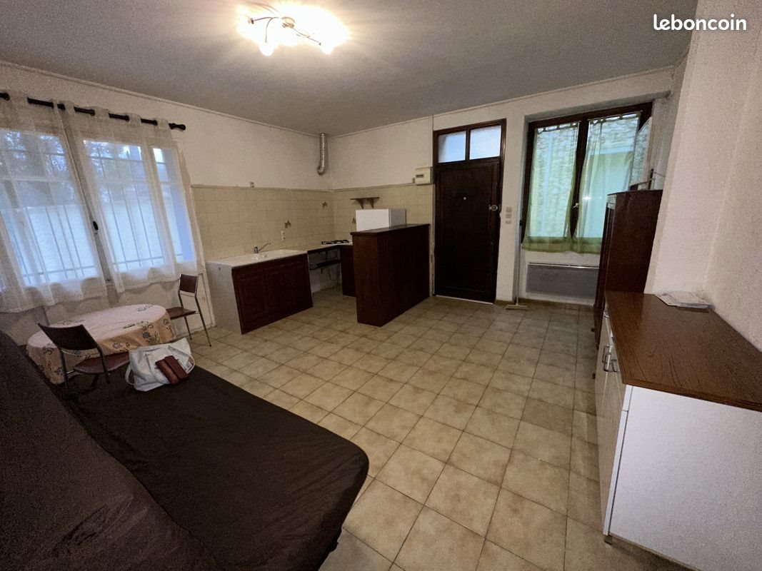 Appartement à louer, 45m², Saint-Bauzille-de-Putois