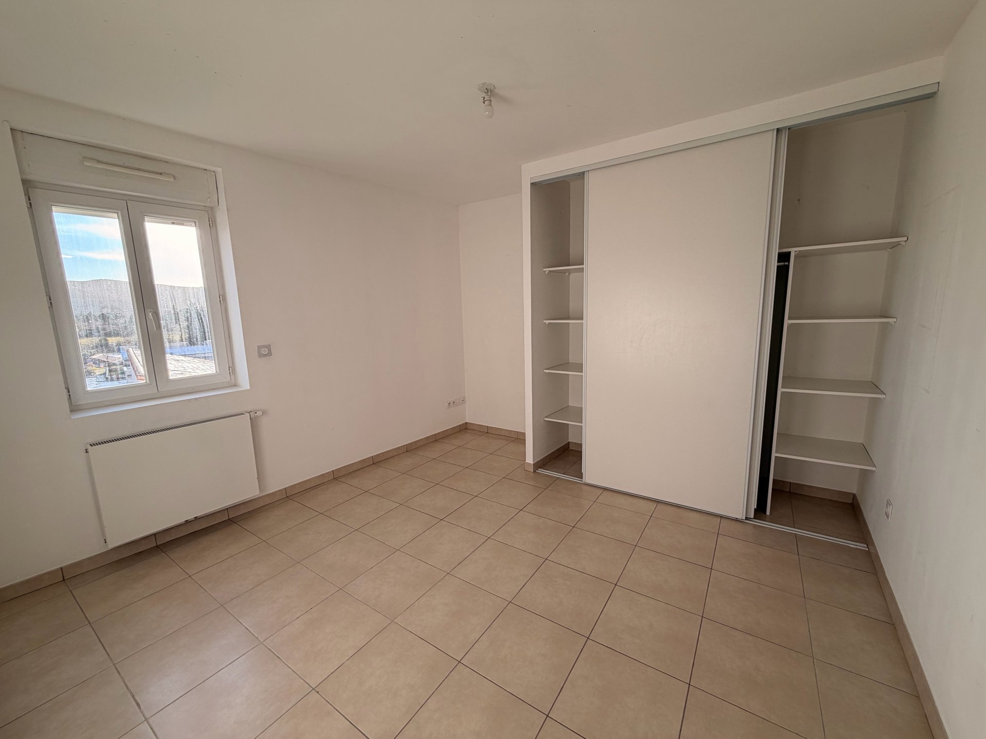 Appartement à louer, 69m², Ganges