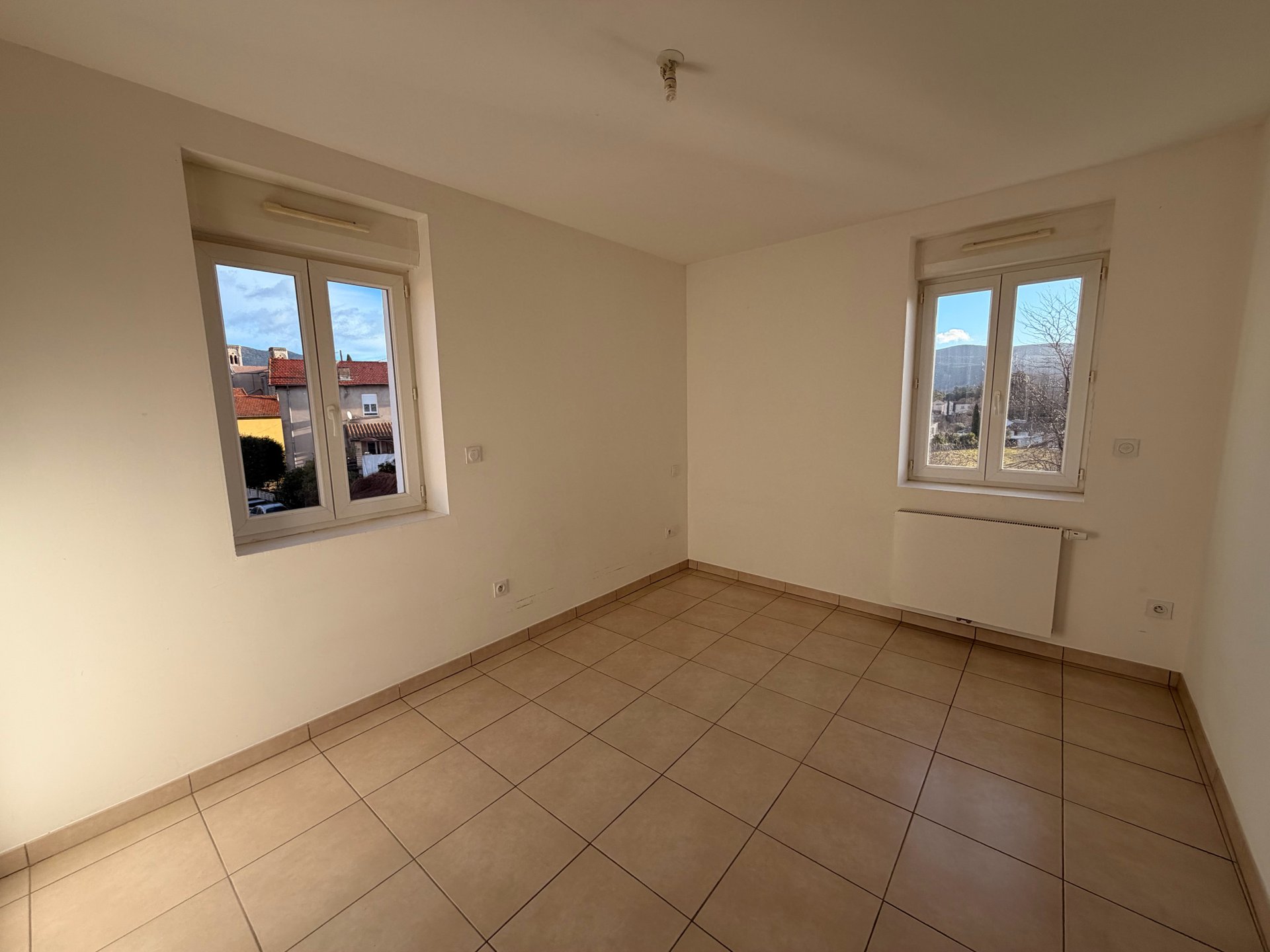 Appartement à louer, 69m², Ganges