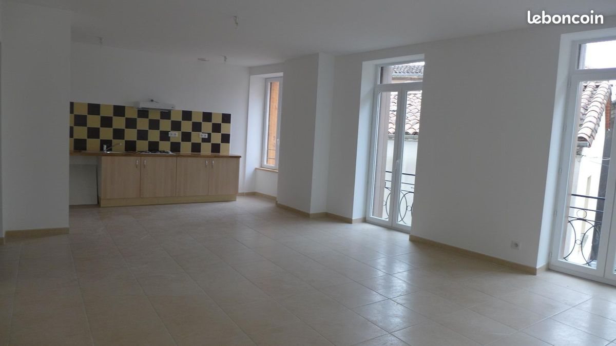 Appartement à louer, 121m², Avèze