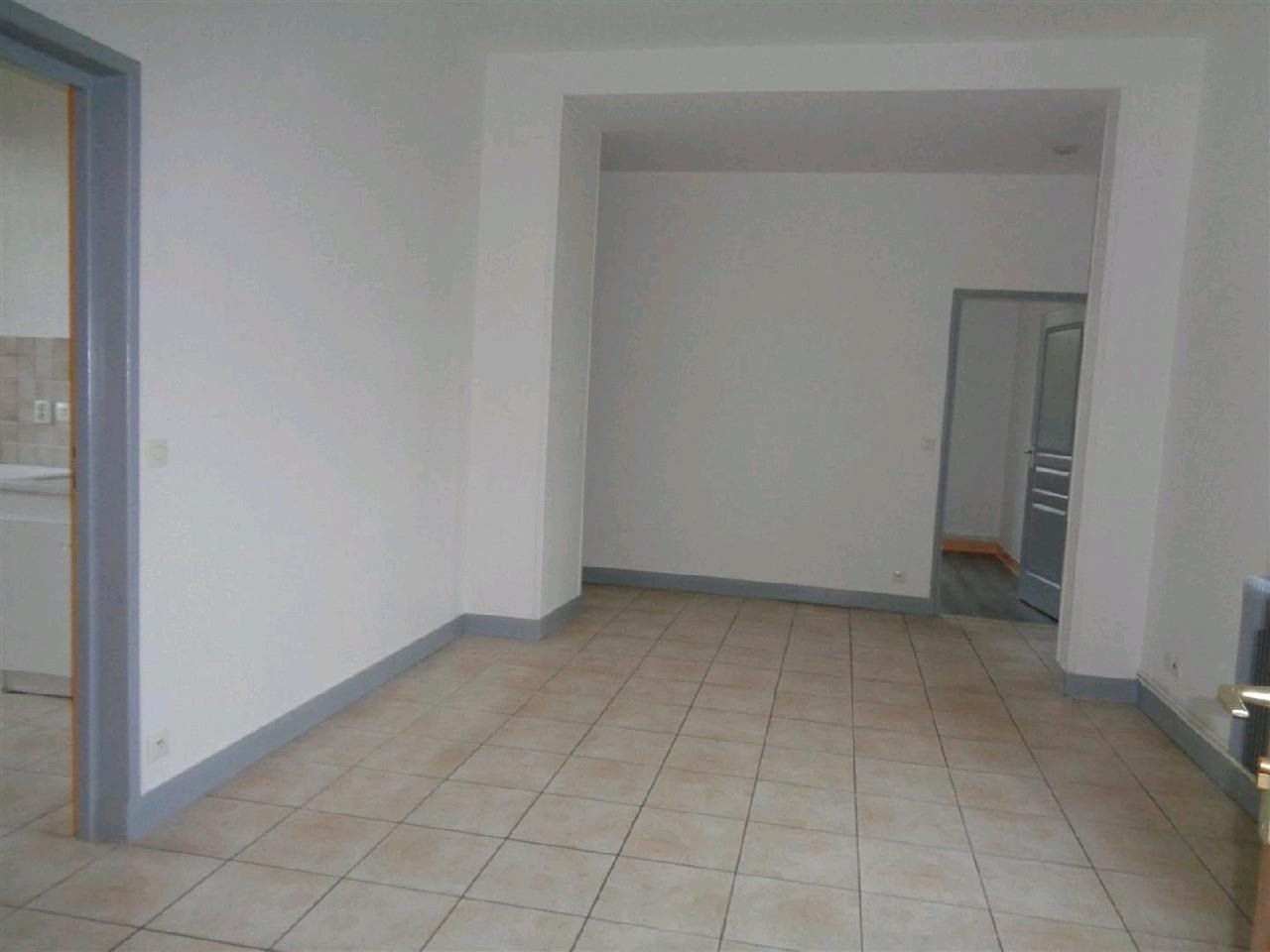 Appartement à louer, 72m², Nesle