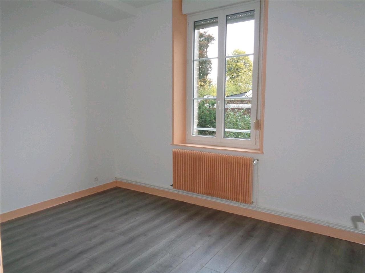 Appartement à louer, 72m², Nesle