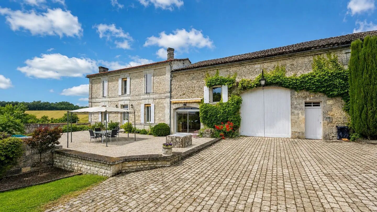 Maison à vendre, 242m², Champniers