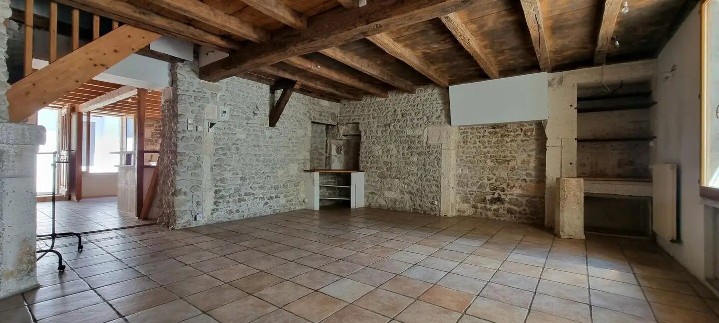 Maison à vendre, 99m², Touvre