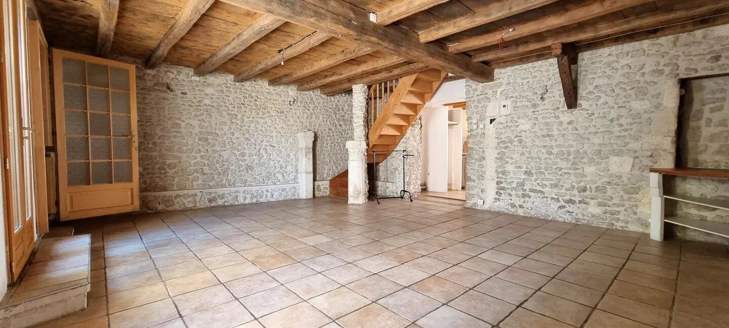 Maison à vendre, 99m², Touvre