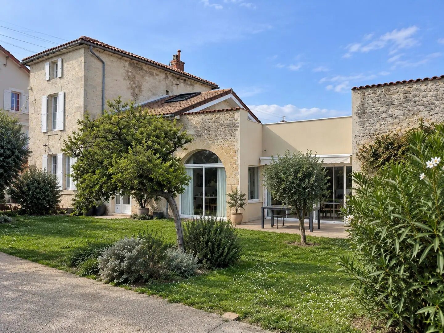 Maison à vendre, 220m², Angoulême