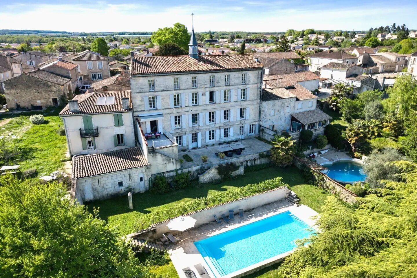 Maison à vendre, 470m², Fléac