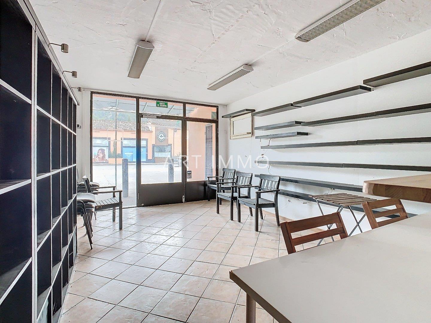 Maison à vendre, 230m², Robion
