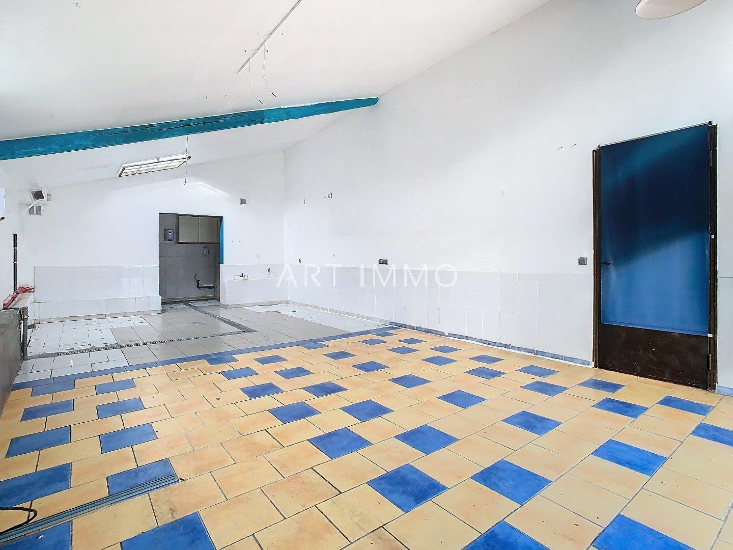 Maison à vendre, 230m², Robion
