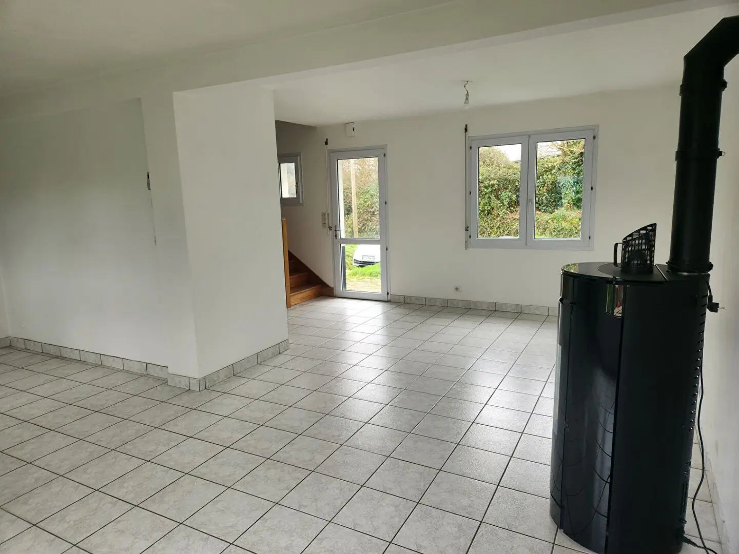 Maison à louer, 76m², Plouvien