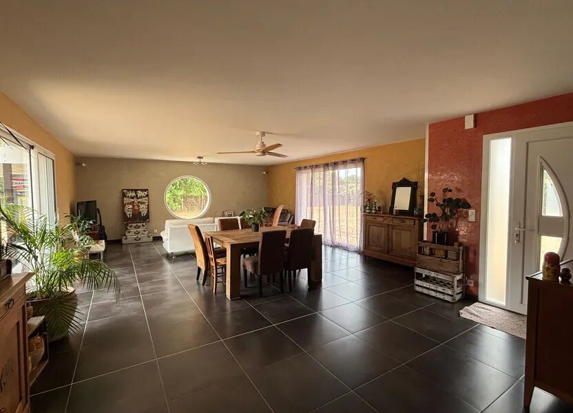 Maison à vendre, 141m², Saint-Julien-en-Born