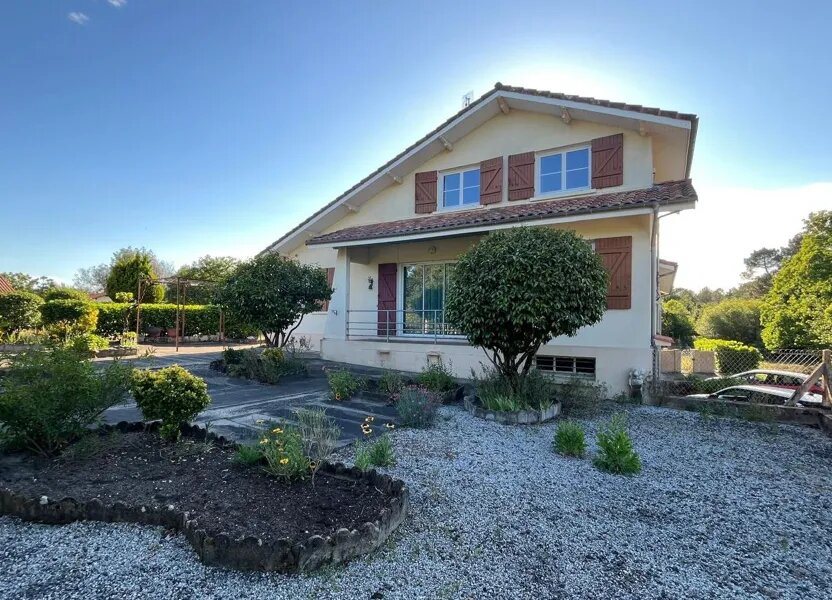 Maison à vendre, 170m², Saint-Julien-en-Born
