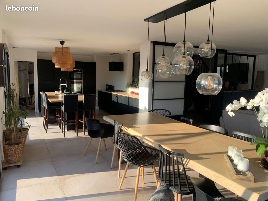 Maison à vendre, 185m², Louvil