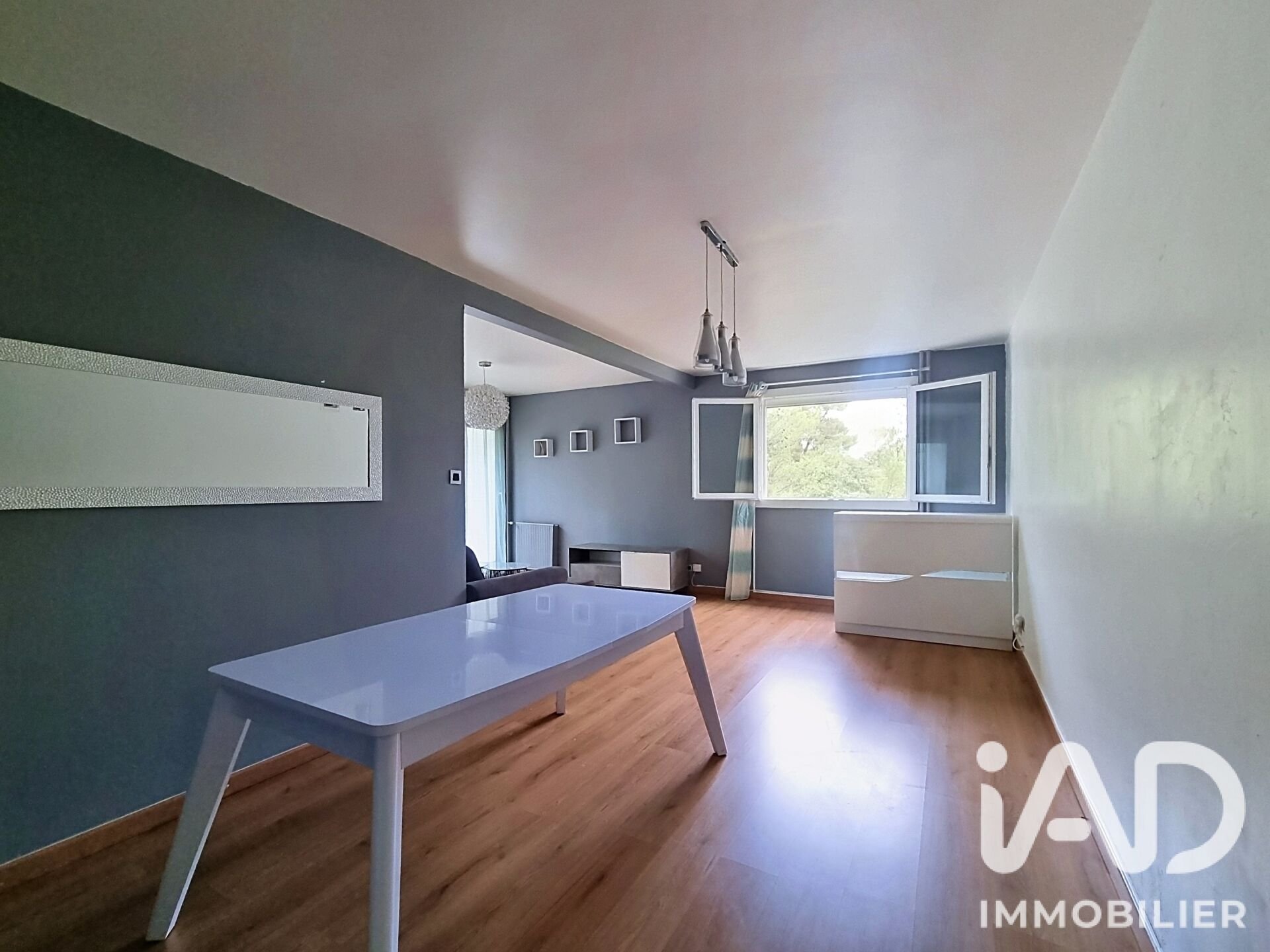 Appartement à vendre, 77m², Nîmes