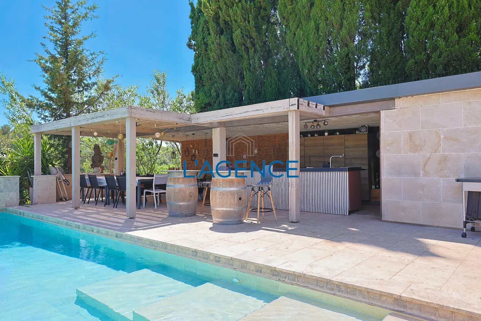 Maison à vendre, 211m², Cuers