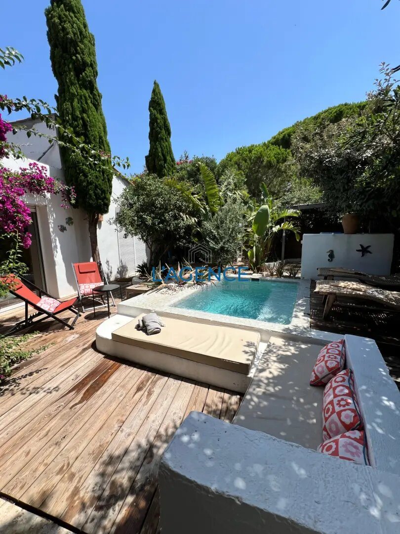 Maison à vendre, 73m², Hyères