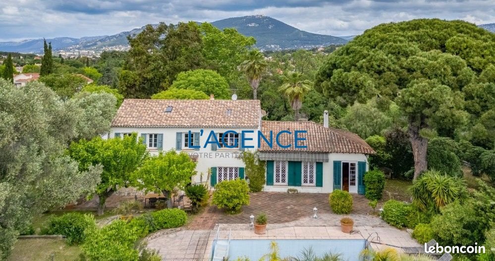 Maison à vendre, 231m², La Garde