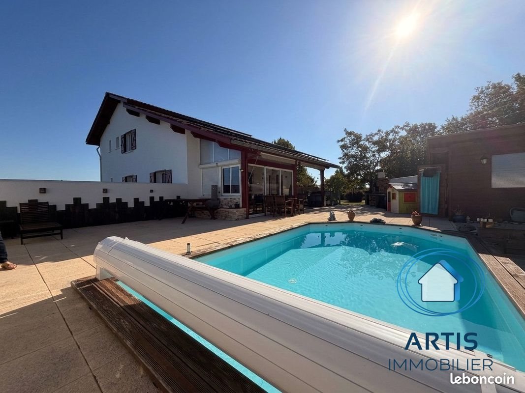 Maison à vendre, 150m², Ahetze