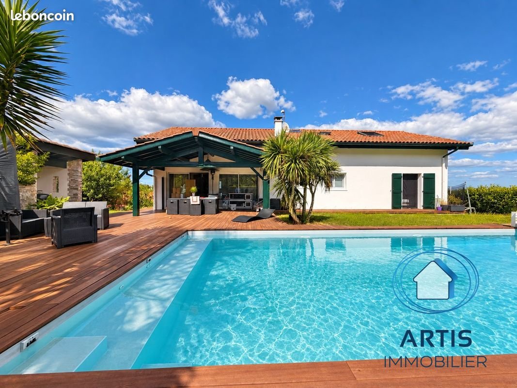 Maison à vendre, 180m², Souraïde