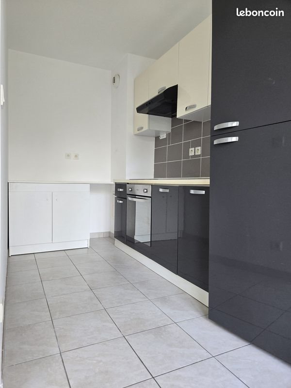 Appartement à louer, 61m², Montévrain
