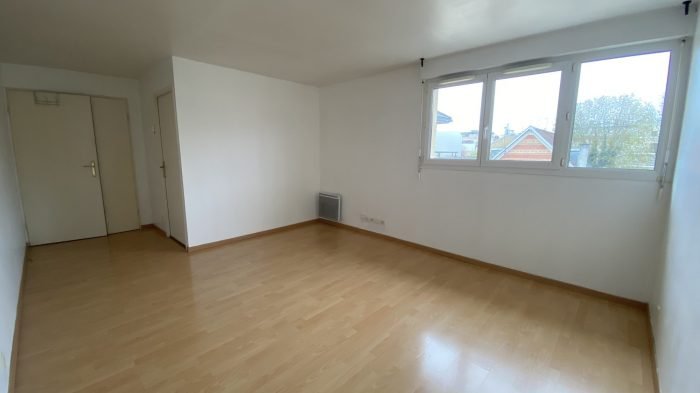 Appartement à vendre, 1m², Chelles