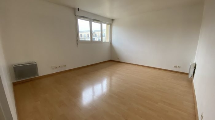 Appartement à vendre, 1m², Chelles