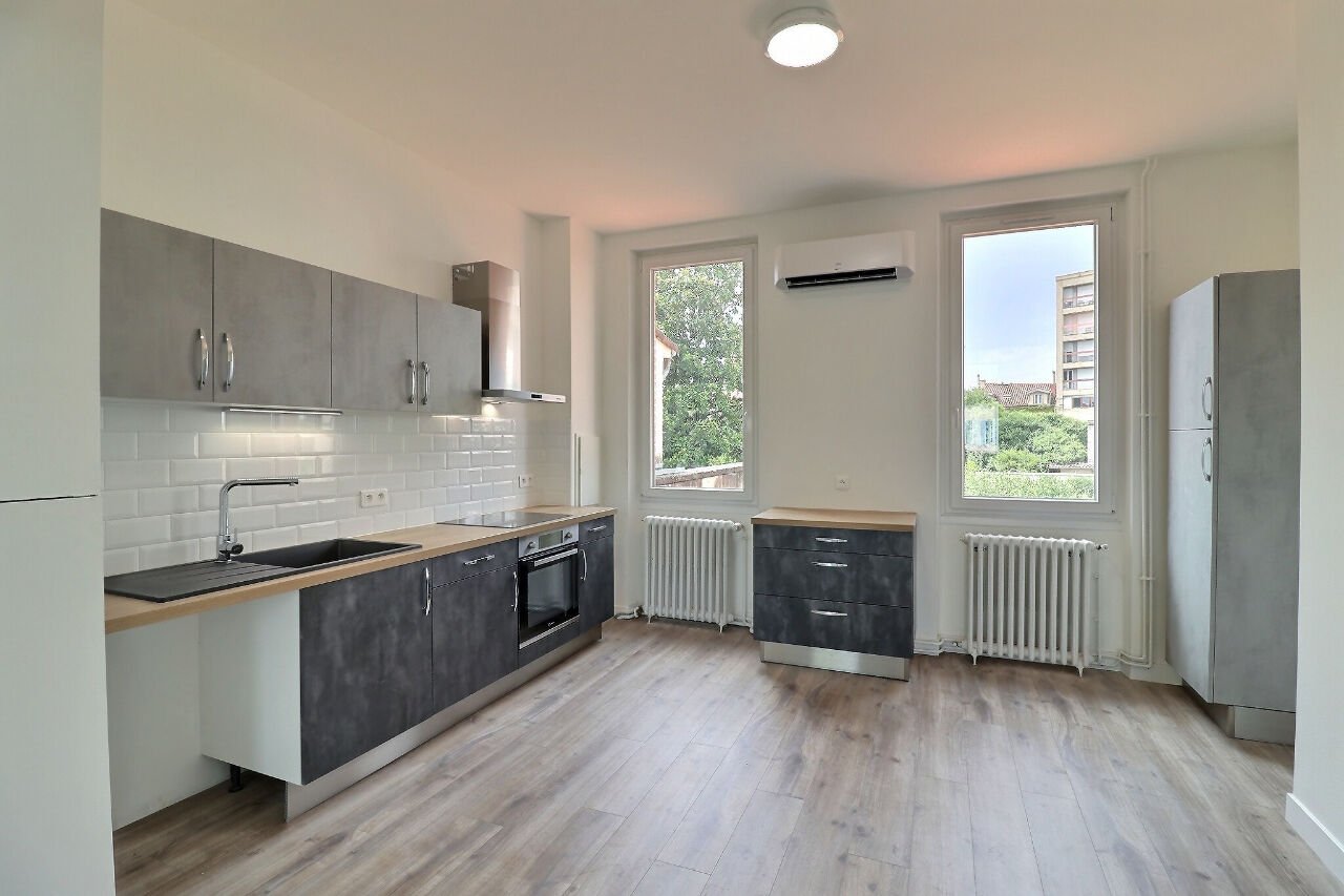 Appartement à louer, 67m², Albi