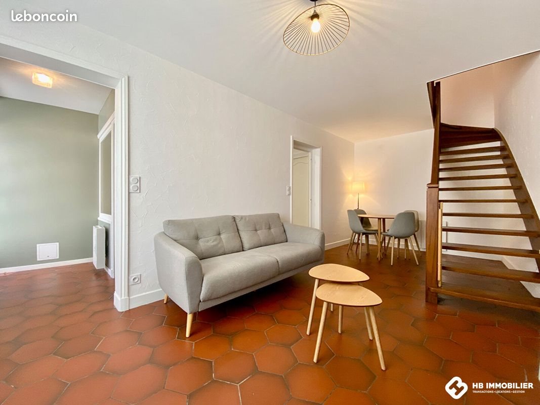Maison à louer, 66m², Renaison