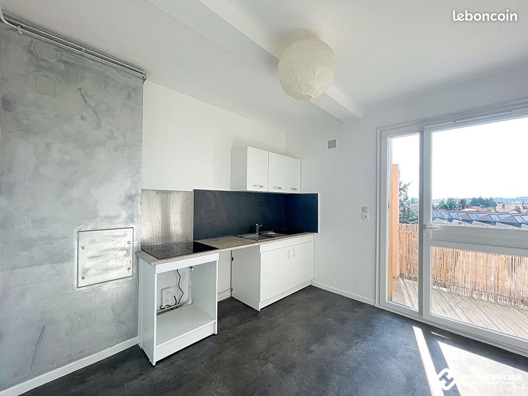 Appartement à louer, 51m², Roanne