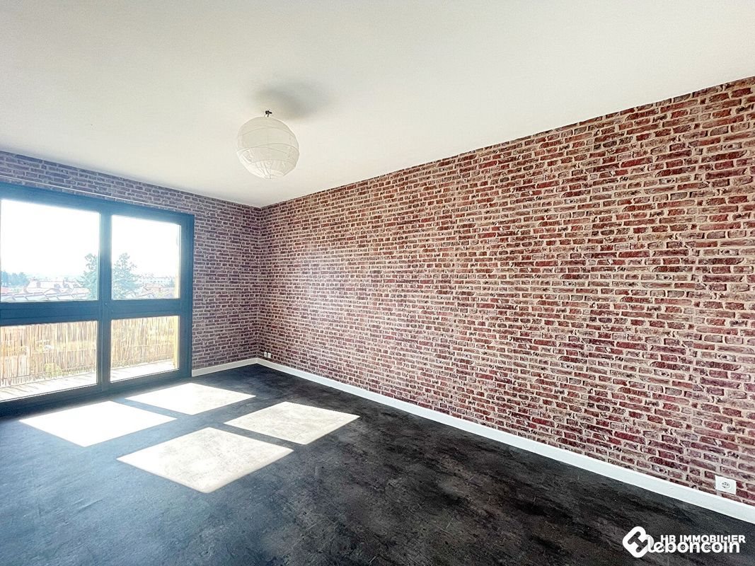 Appartement à louer, 51m², Roanne
