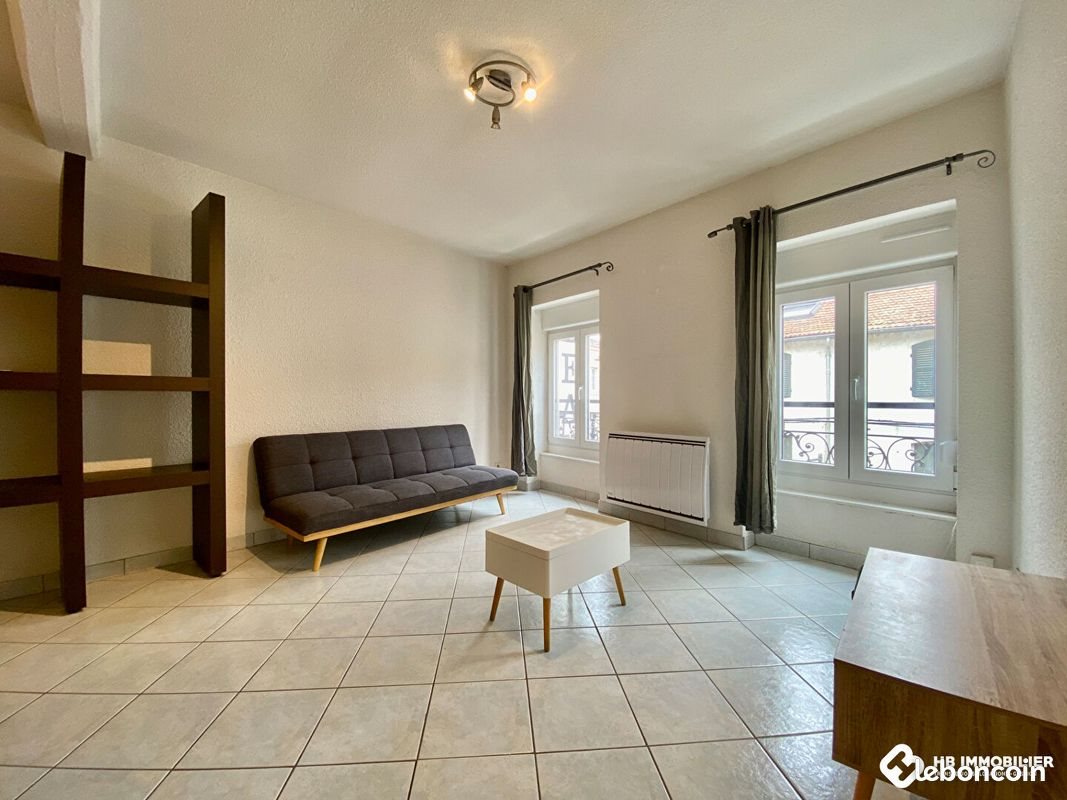 Appartement à louer, 49m², Roanne